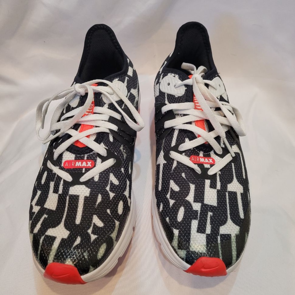 Nike Boys Sneakers Black Size 5